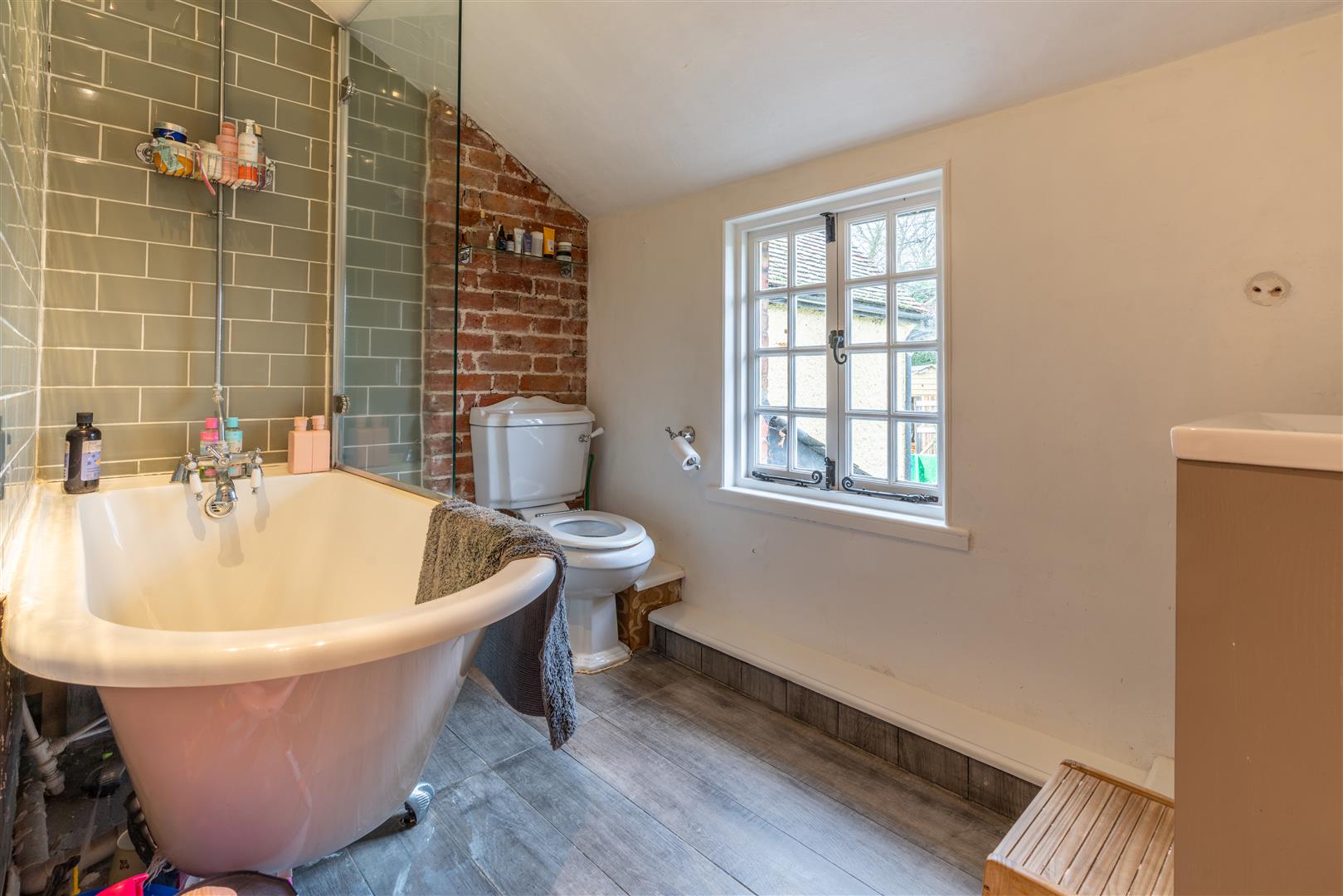 Thorley Street, Stortford Prestige & Village